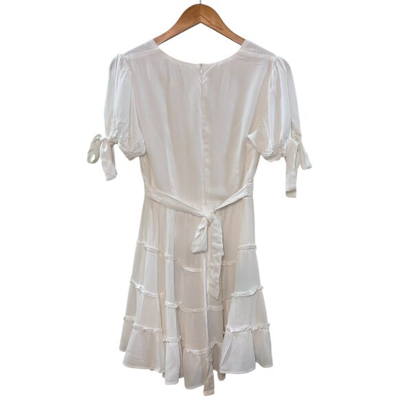 Saints + Secrets Fit and Flare Dress V-Neck Short Sleeve White Size Small - Picture 3 of 5